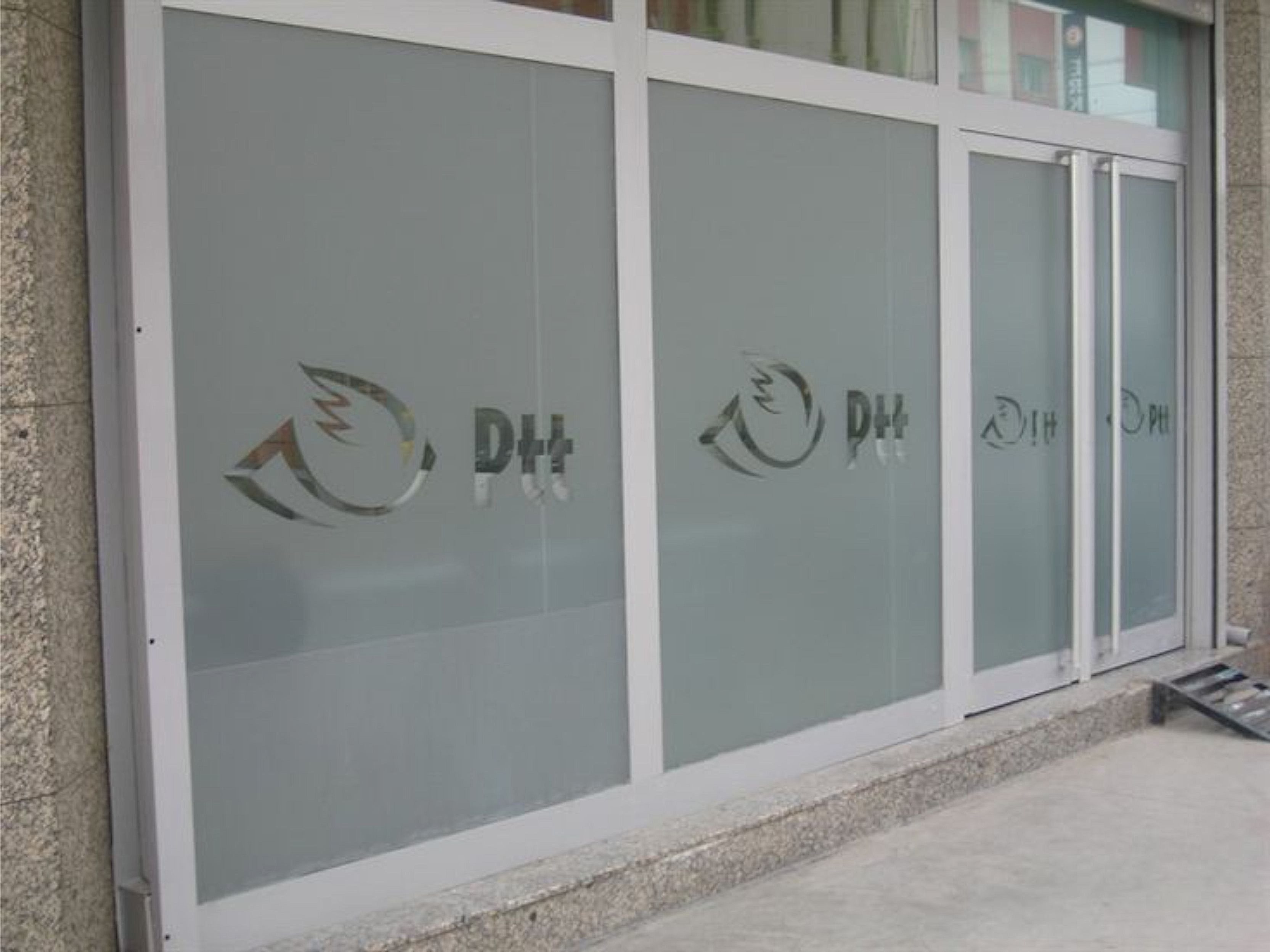 BUZLU FOLYO ÜZERİ KESİM